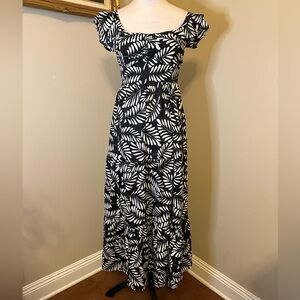 Making Waves Monochrome Leaf Print Maxi Dress
